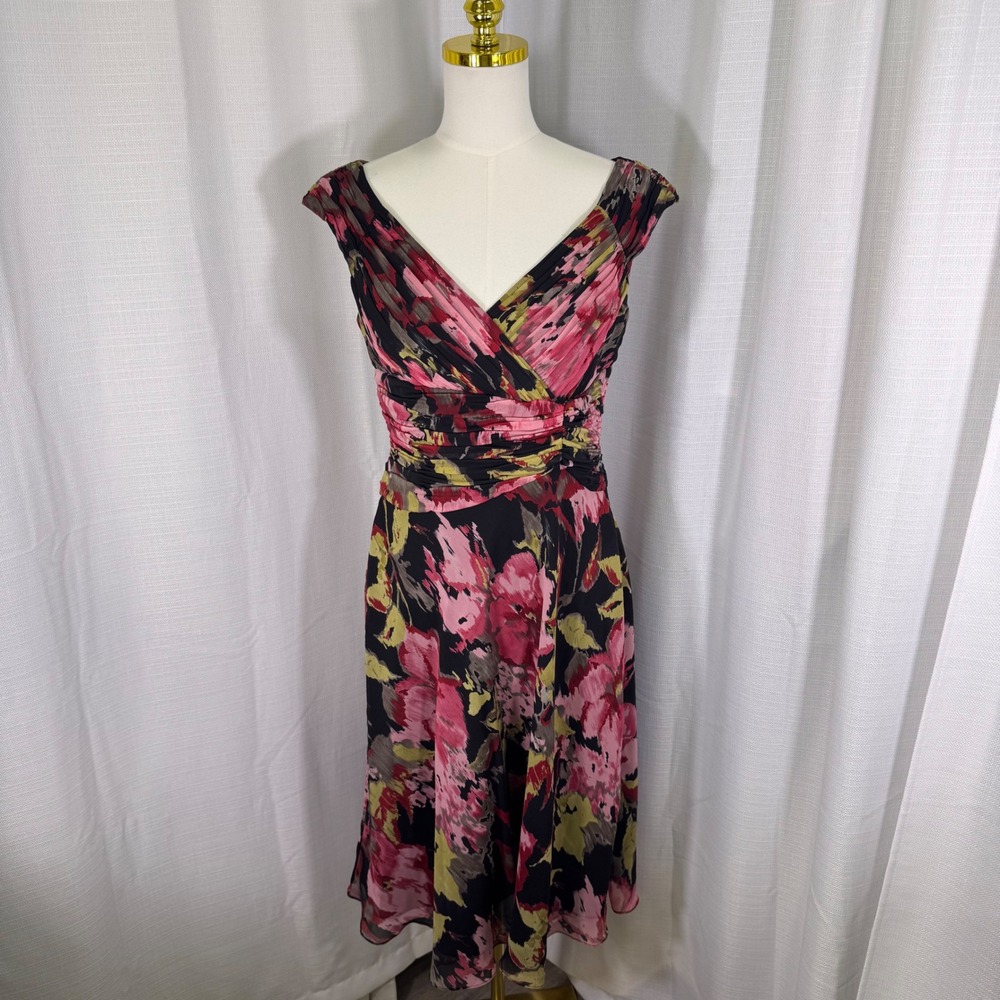 Adrianna Papell 100% Silk Floral Dress Womens 8 Pink Black Excellent Ruched Midi